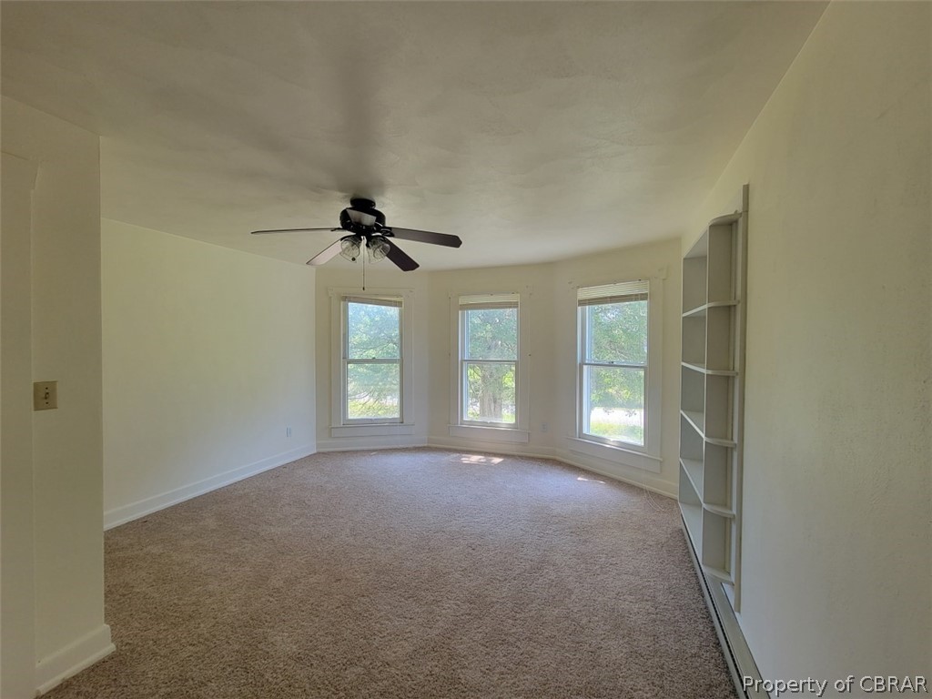2292 Old Ferry Road Hudgins, VA 23076 - Photo 16 of 23