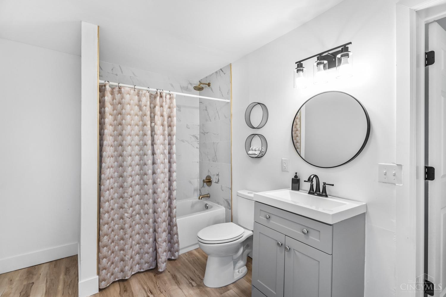 220 Yankee Road Middletown, OH 45044 - Photo 19 of 32 Gallery Image 19