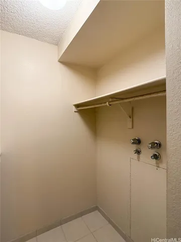 $2,100 | 98-450 Koauka Loop, Unit 201, Aiea, HI 96701