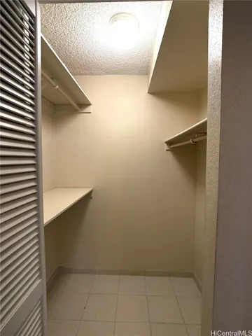 $2,100 | 98-450 Koauka Loop, Unit 201, Aiea, HI 96701