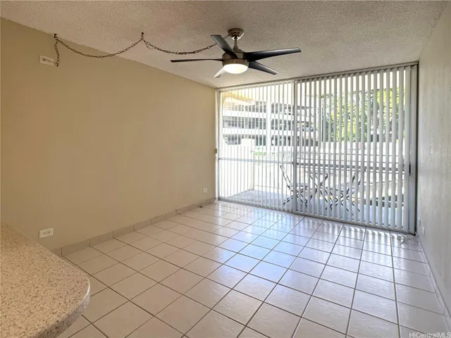 $2,100 | 98-450 Koauka Loop, Unit 201, Aiea, HI 96701