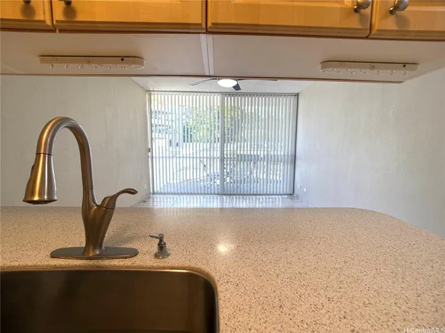 $2,100 | 98-450 Koauka Loop, Unit 201, Aiea, HI 96701
