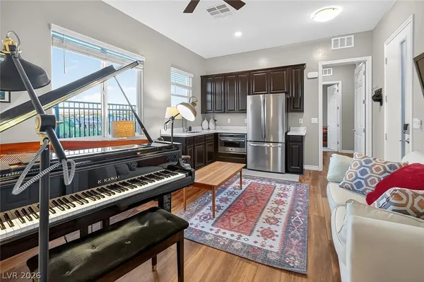 $5,000 | 5 Reflection Cove Drive, Henderson, NV 89011