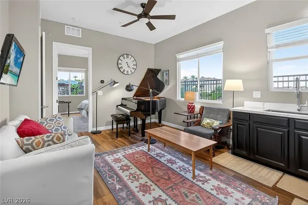 $5,000 | 5 Reflection Cove Drive, Henderson, NV 89011