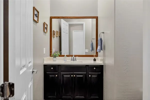 $5,000 | 5 Reflection Cove Drive, Henderson, NV 89011