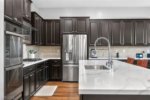 $5,000 | 5 Reflection Cove Drive, Henderson, NV 89011