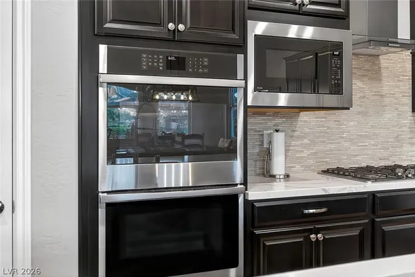 $5,000 | 5 Reflection Cove Drive, Henderson, NV 89011