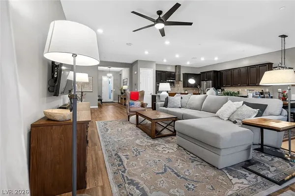 $5,000 | 5 Reflection Cove Drive, Henderson, NV 89011