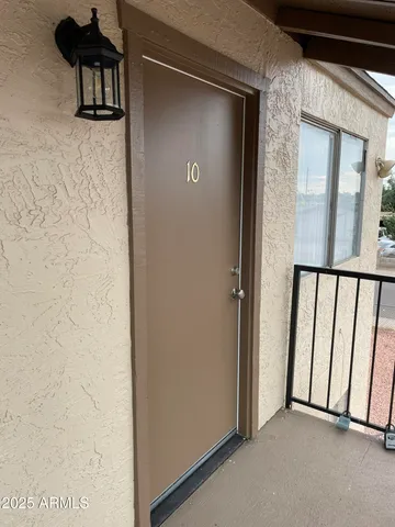 $899 | 1002 North 25th Place, Unit 10, Phoenix, AZ 85008