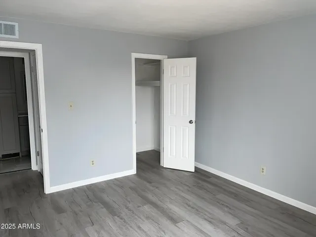 $899 | 1002 North 25th Place, Unit 10, Phoenix, AZ 85008