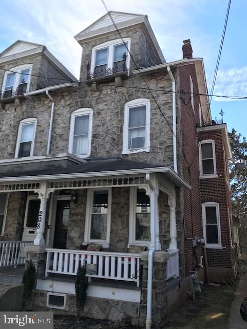 208 Bridge Street Spring City, PA 19475 - Photo 1 of 13 Gallery Image 1