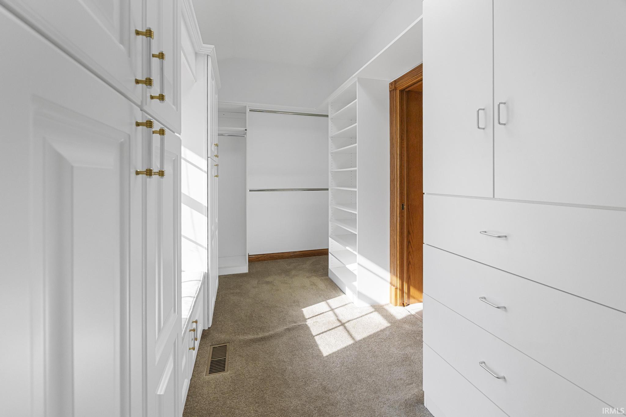 425 West Schuetter Road Jasper, IN 47546 - Photo 16 of 36