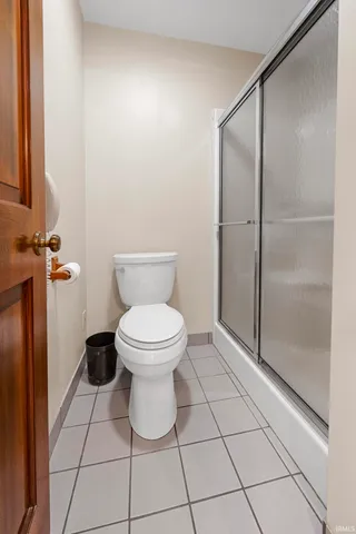 $789,000 | 425 West Schuetter Road, Jasper, IN 47546