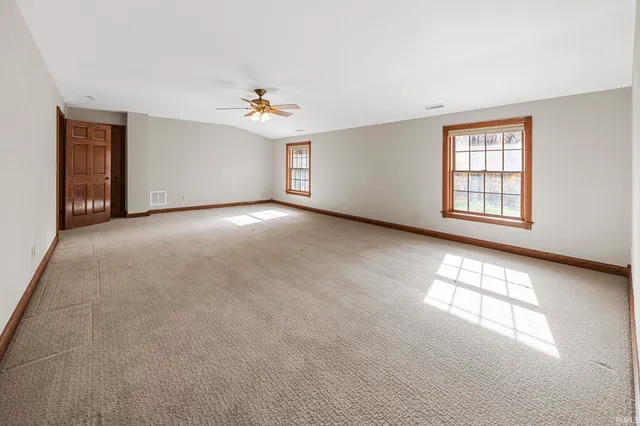 $789,000 | 425 West Schuetter Road, Jasper, IN 47546