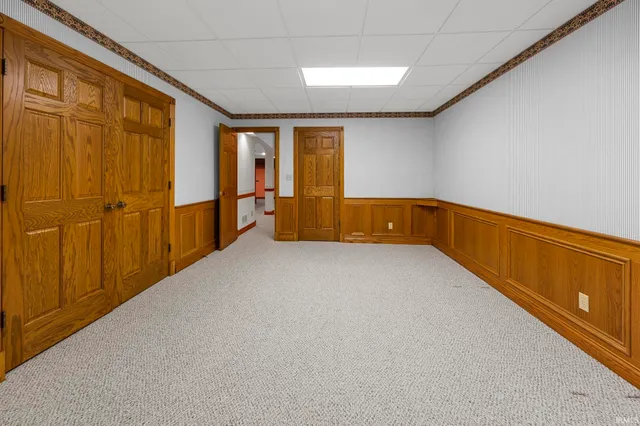 $789,000 | 425 West Schuetter Road, Jasper, IN 47546