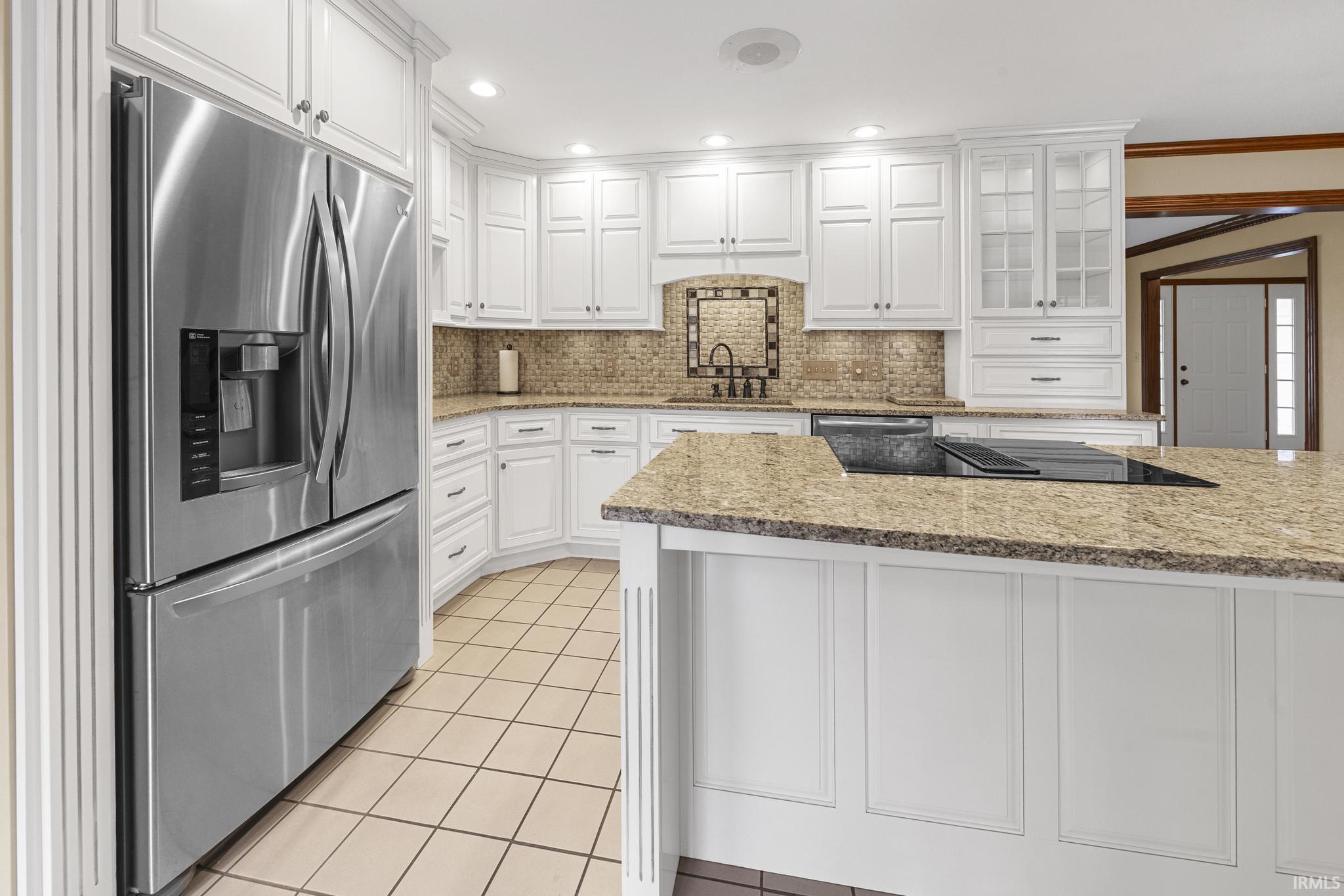 425 West Schuetter Road Jasper, IN 47546 - Photo 6 of 36