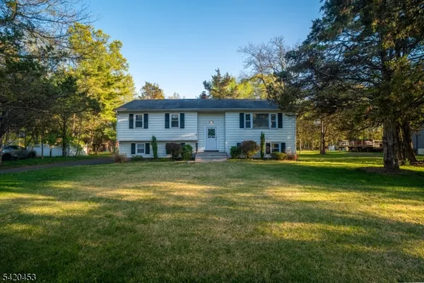 $3,350 | 532 Spring Valley Drive, Bridgewater, NJ 08807