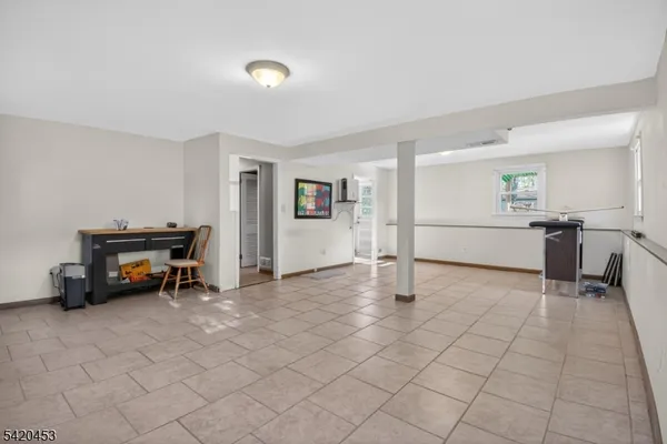 $3,350 | 532 Spring Valley Drive, Bridgewater, NJ 08807