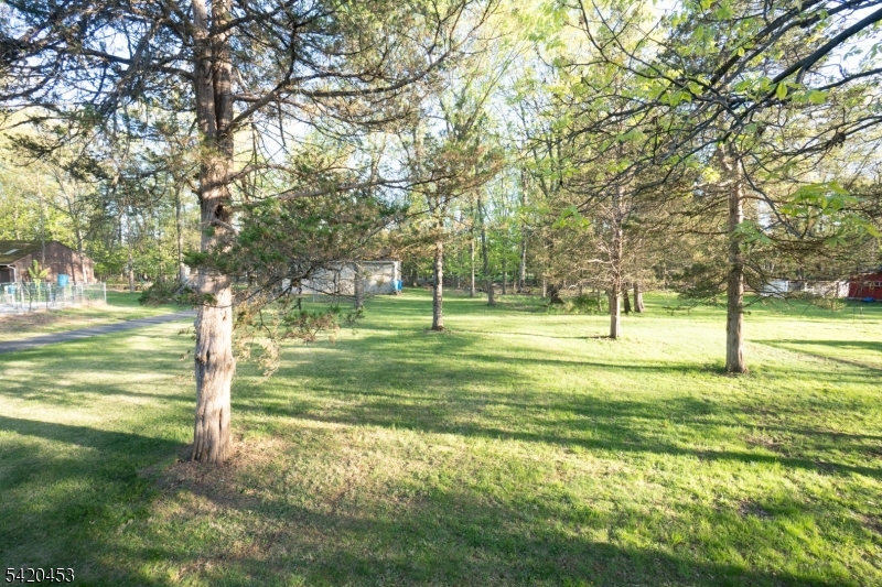 532 Spring Valley Drive Bridgewater, NJ 08807 - Photo 18 of 20