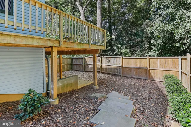 a view of outdoor space