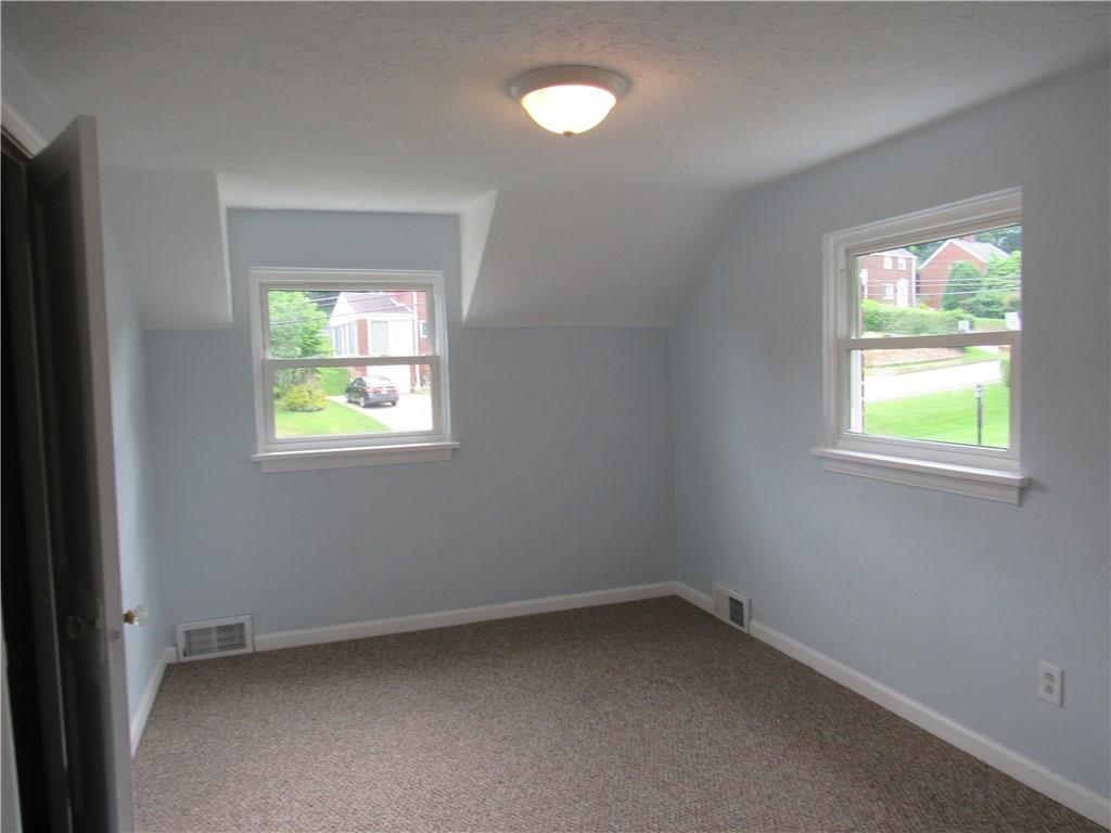 4741 Doyle Road Pittsburgh, PA 15227 - Photo 14 of 22 Gallery Image 14