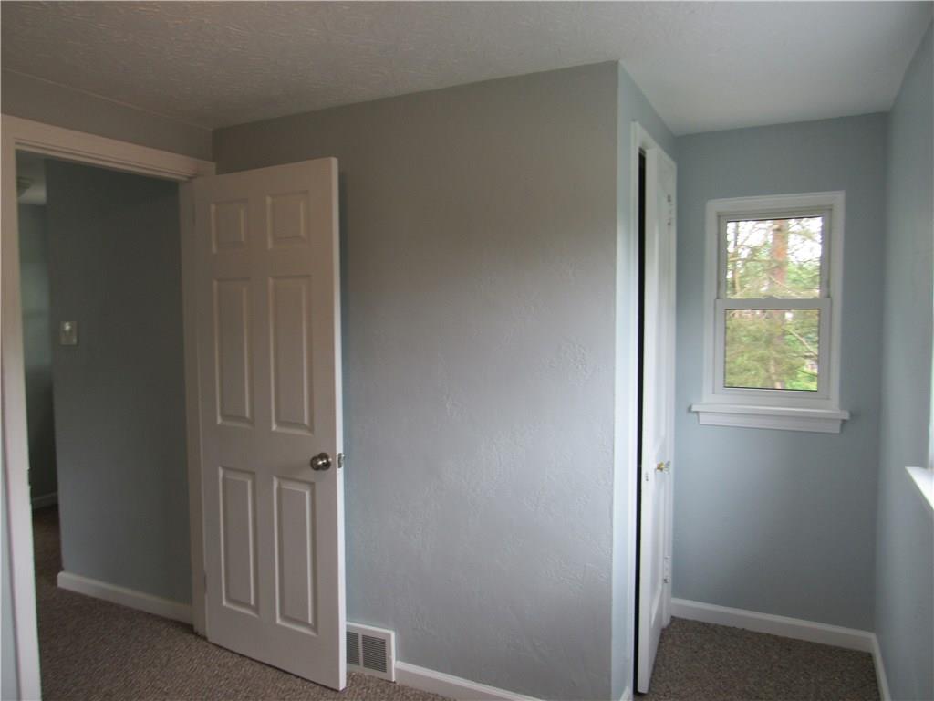 4741 Doyle Road Pittsburgh, PA 15227 - Photo 15 of 22 Gallery Image 15