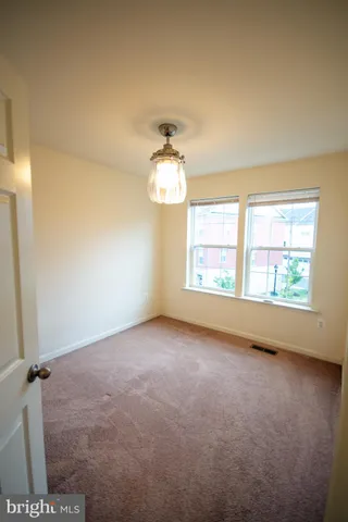 $2,800 | 8024 Cayzer Lane, Gainesville, VA 20155