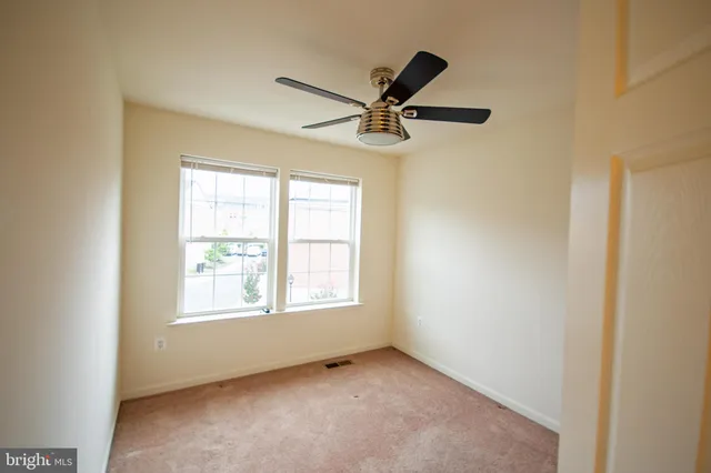 $2,800 | 8024 Cayzer Lane, Gainesville, VA 20155