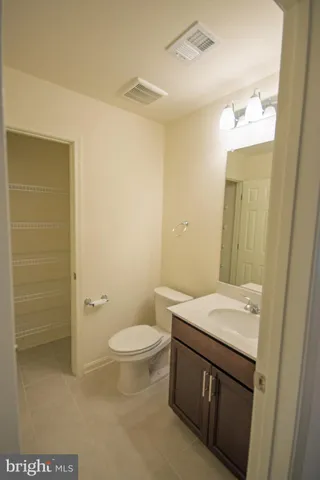 $2,800 | 8024 Cayzer Lane, Gainesville, VA 20155