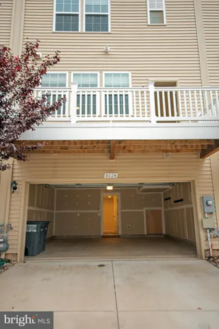 $2,800 | 8024 Cayzer Lane, Gainesville, VA 20155