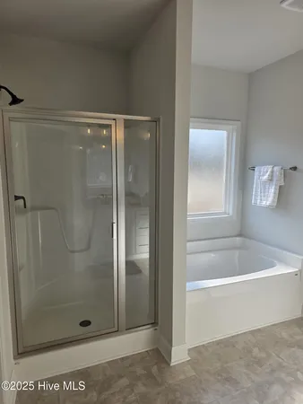 $380,620 | 194 Poker House Road, Grimesland, NC 27837