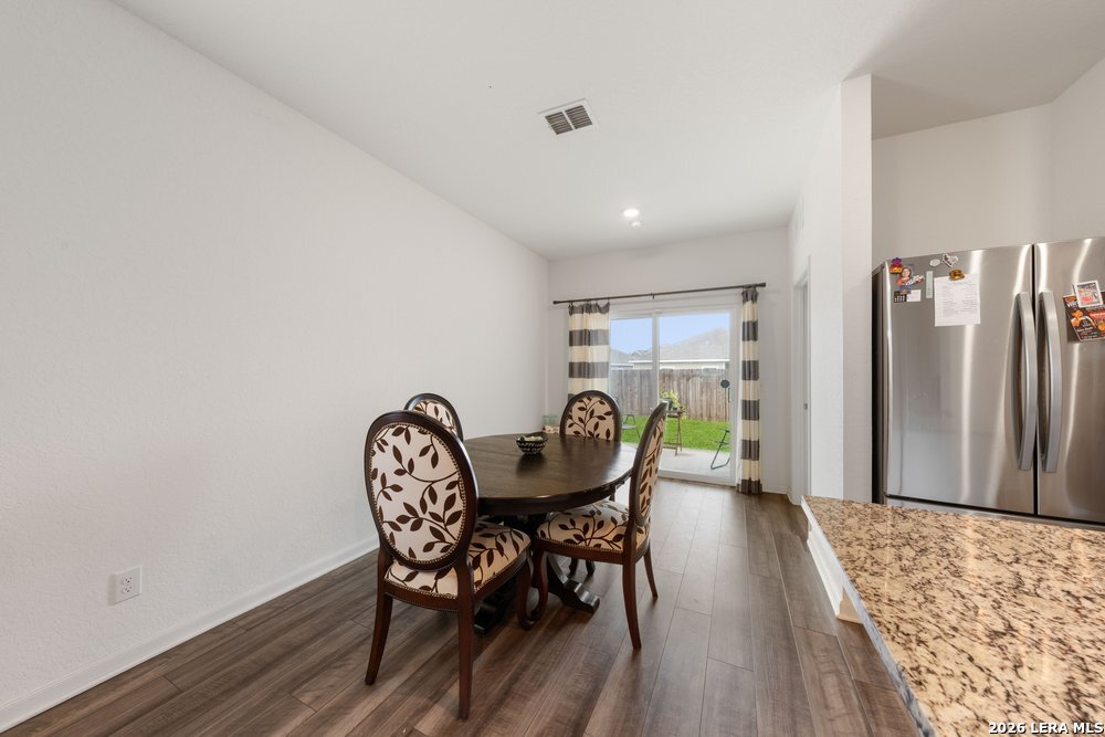 5811 Rue Picasso Converse, TX 78109 - Photo 13 of 23