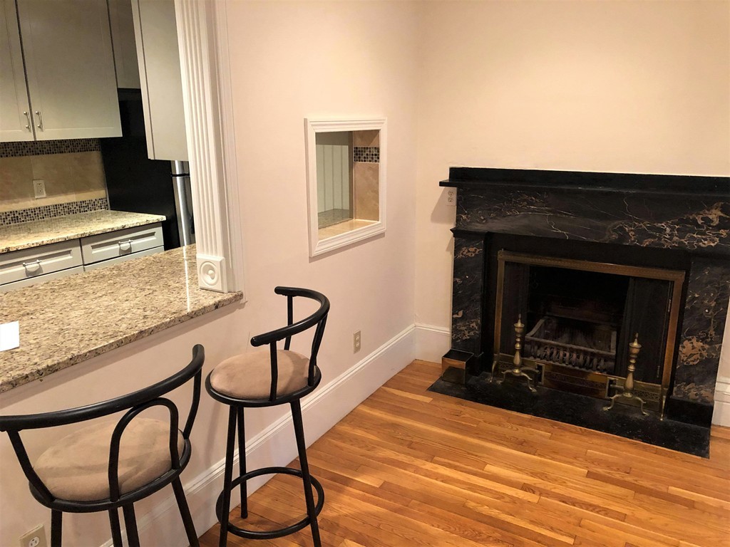 38 Temple, Unit 1 Boston, MA 02114 - Photo 5 of 18