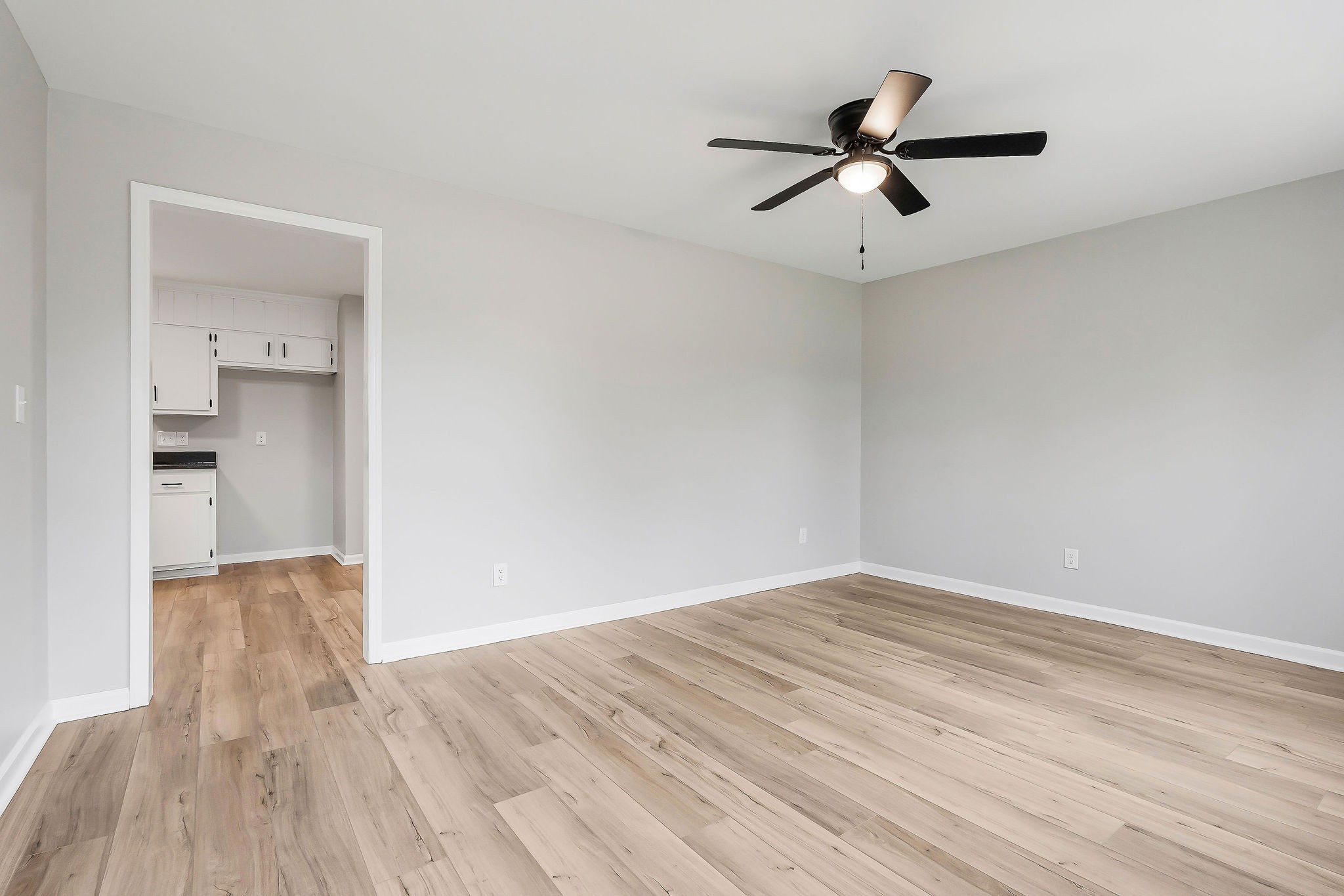 123 Cascade Avenue McMinnville, TN 37110 - Photo 5 of 25 Gallery Image 5