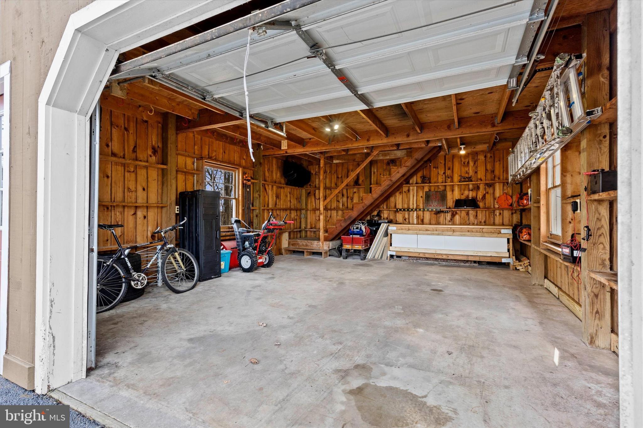 1979 Alcott Road York, PA 17402 - Photo 63 of 115 a view of garage