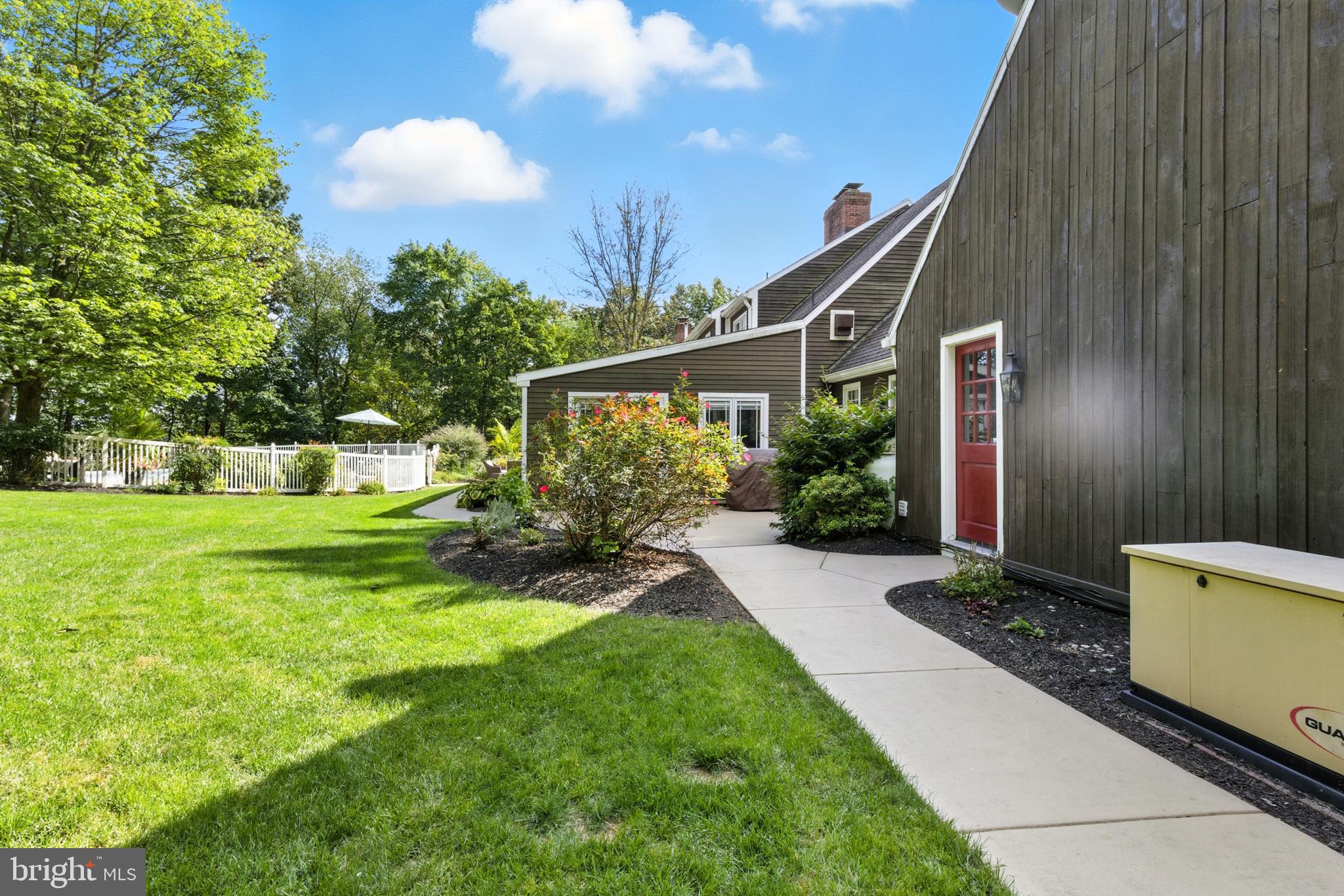 1979 Alcott Road York, PA 17402 - Photo 90 of 115 a front view of house with yard and green space
