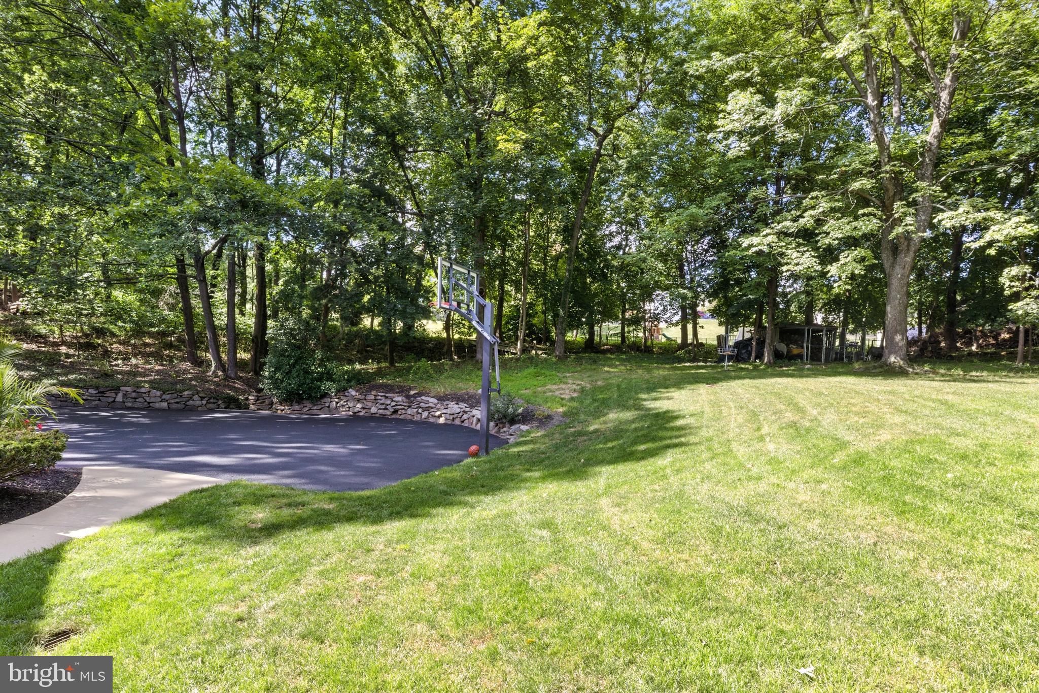 1979 Alcott Road York, PA 17402 - Photo 95 of 115 a view of a park with large trees