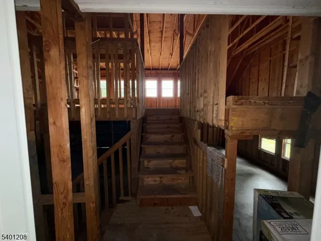 $425,000 | 211 Pickle Road, Califon, NJ 07830