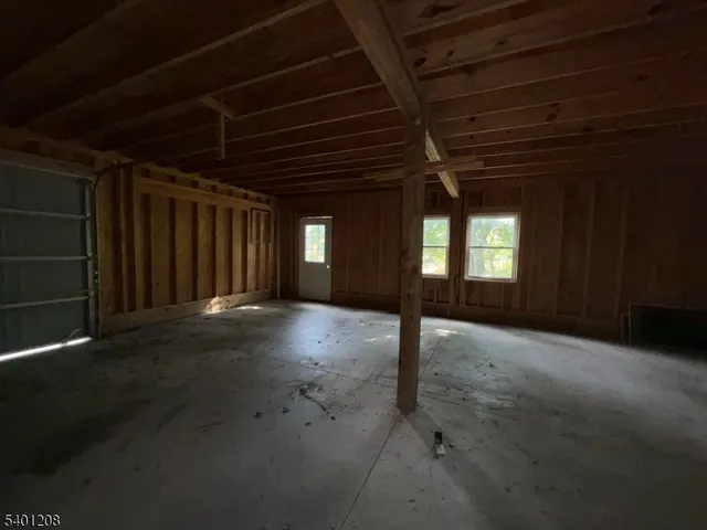 $425,000 | 211 Pickle Road, Califon, NJ 07830