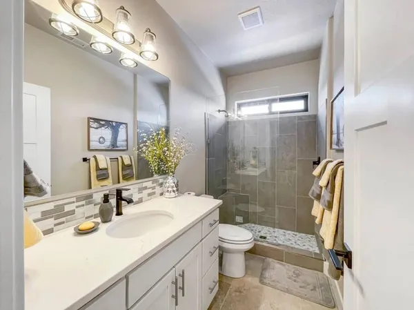 $869,000 | 13124 Hawks Bay Road, Donnelly, ID 83615