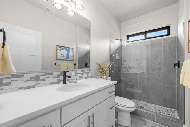 $869,000 | 13124 Hawks Bay Road, Donnelly, ID 83615