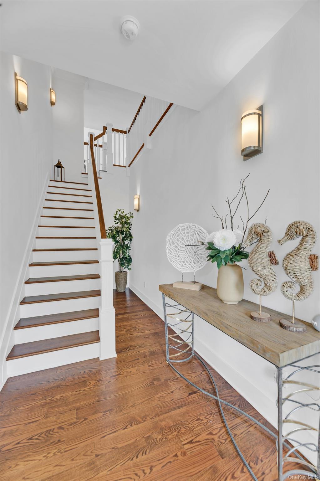 51 Island Point Bronx, NY 10464 - Photo 2 of 28