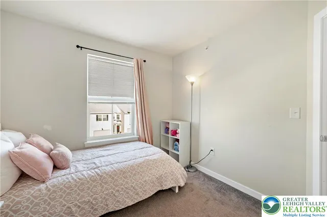 $392,000 | 4910 Brookside Court, Coopersburg, PA 18036