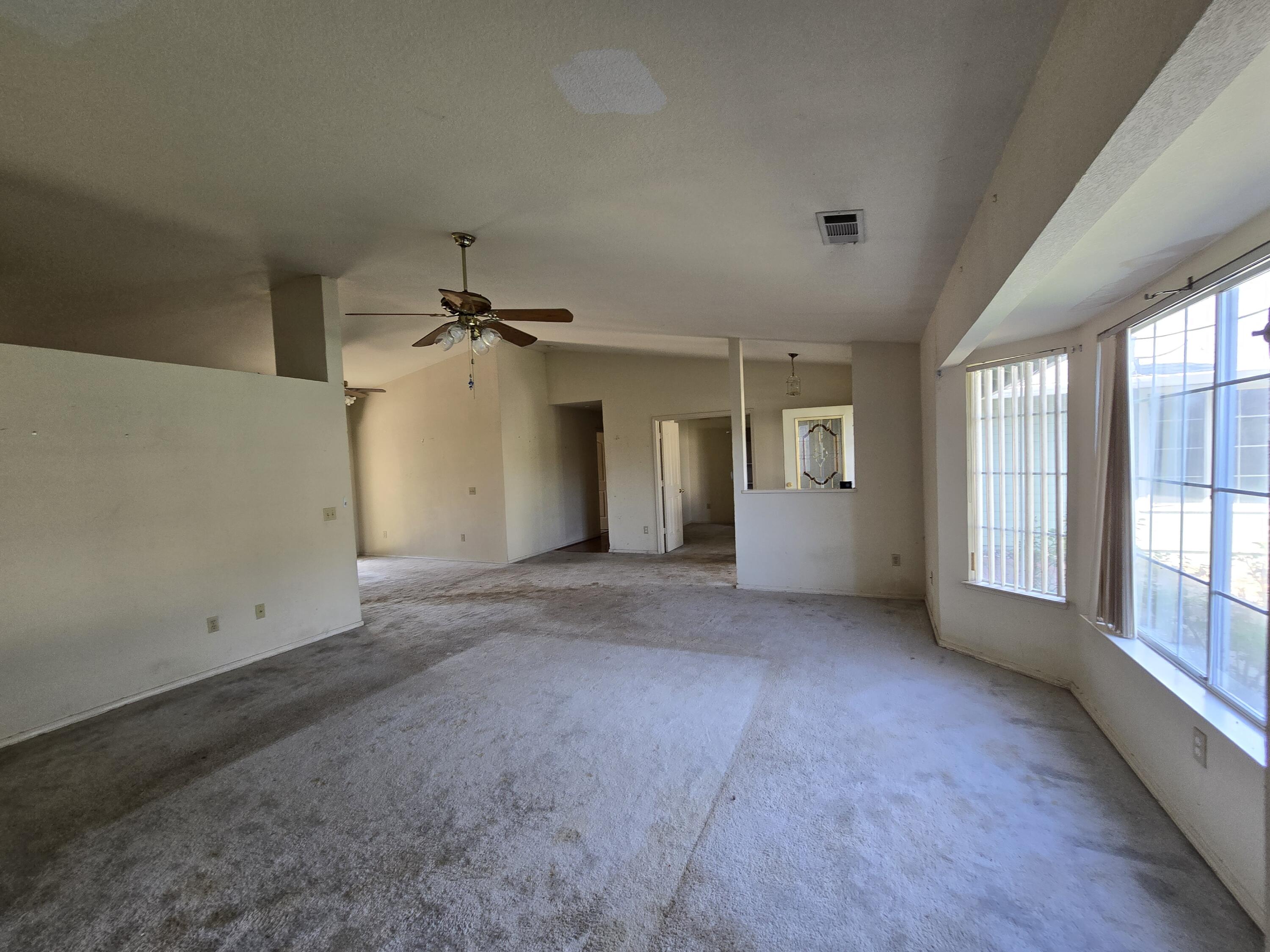 6738 Irving Road Redding, CA 96001 - Photo 8 of 21 20250311_135903