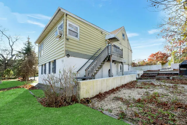 $549,000 | 3 Hazel Road, Rocky Point, NY 11778