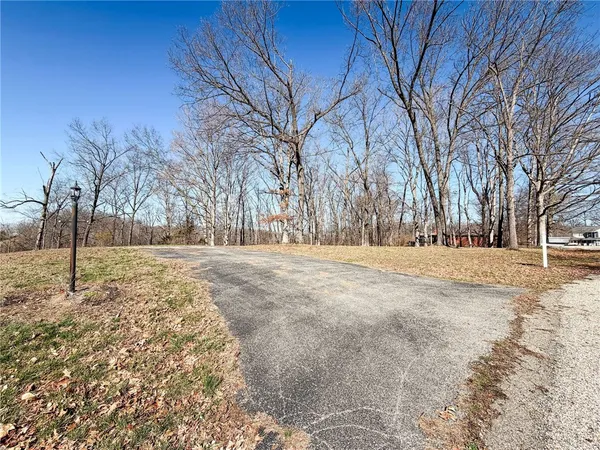 $112,500 | 20753 North Heritage Lane, Marshall, IL 62441