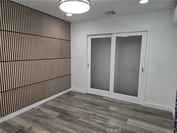 $1,900 | 445 East Francis Street, Unit 1/2, Corona, CA 92879