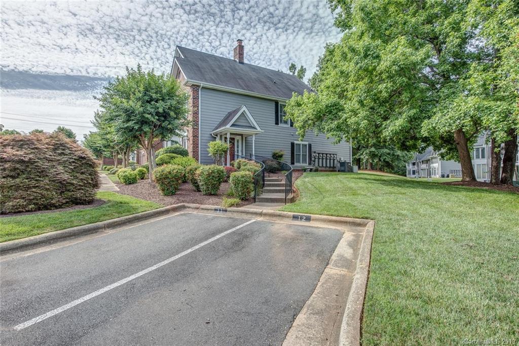 1799 Robinwood Road Gastonia, NC 28054 - Photo 2 of 27 Gallery Image 2