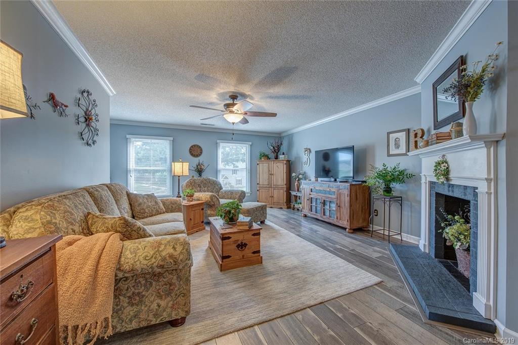 1799 Robinwood Road Gastonia, NC 28054 - Photo 8 of 27 Gallery Image 8