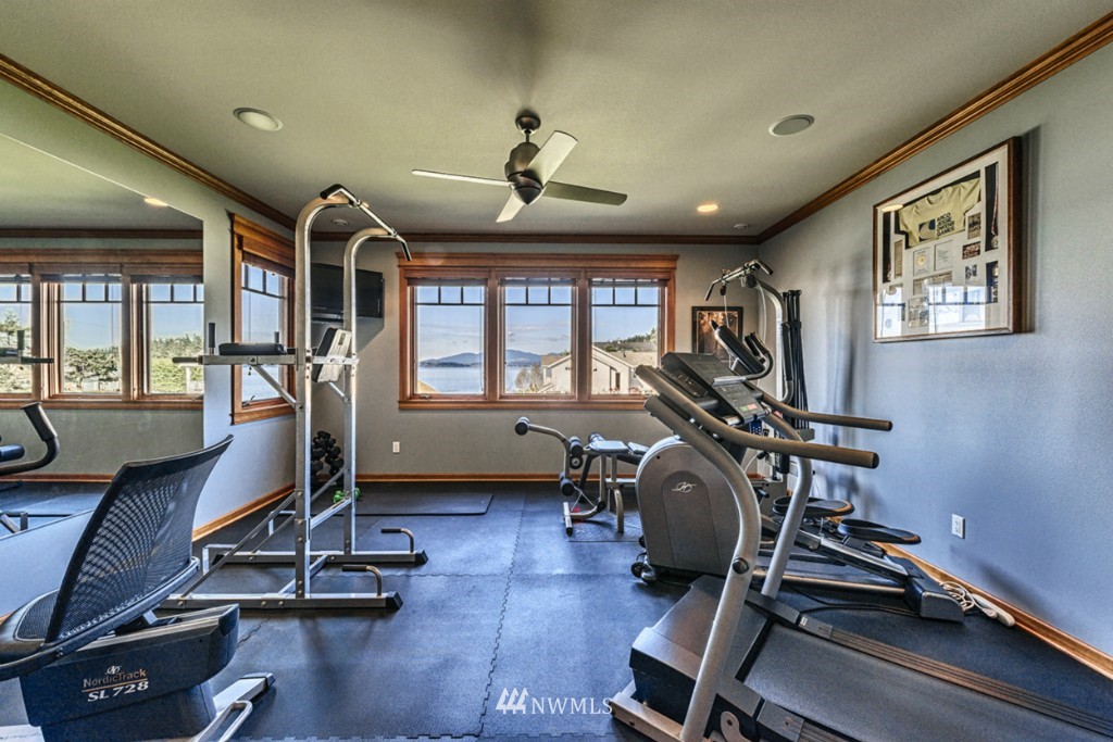 9690 Samish Island Road Bow, WA 98232 - Photo 19 of 25 a view of a room with gym equipment